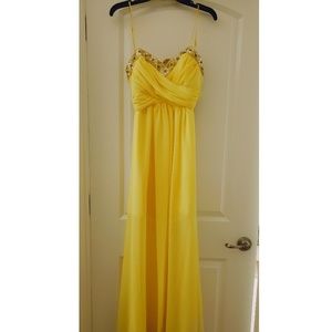 Long yellow dress